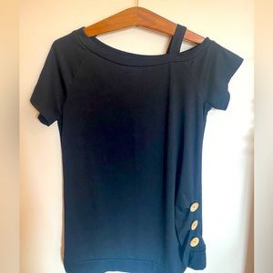 Casual Women’s off shoulder black top